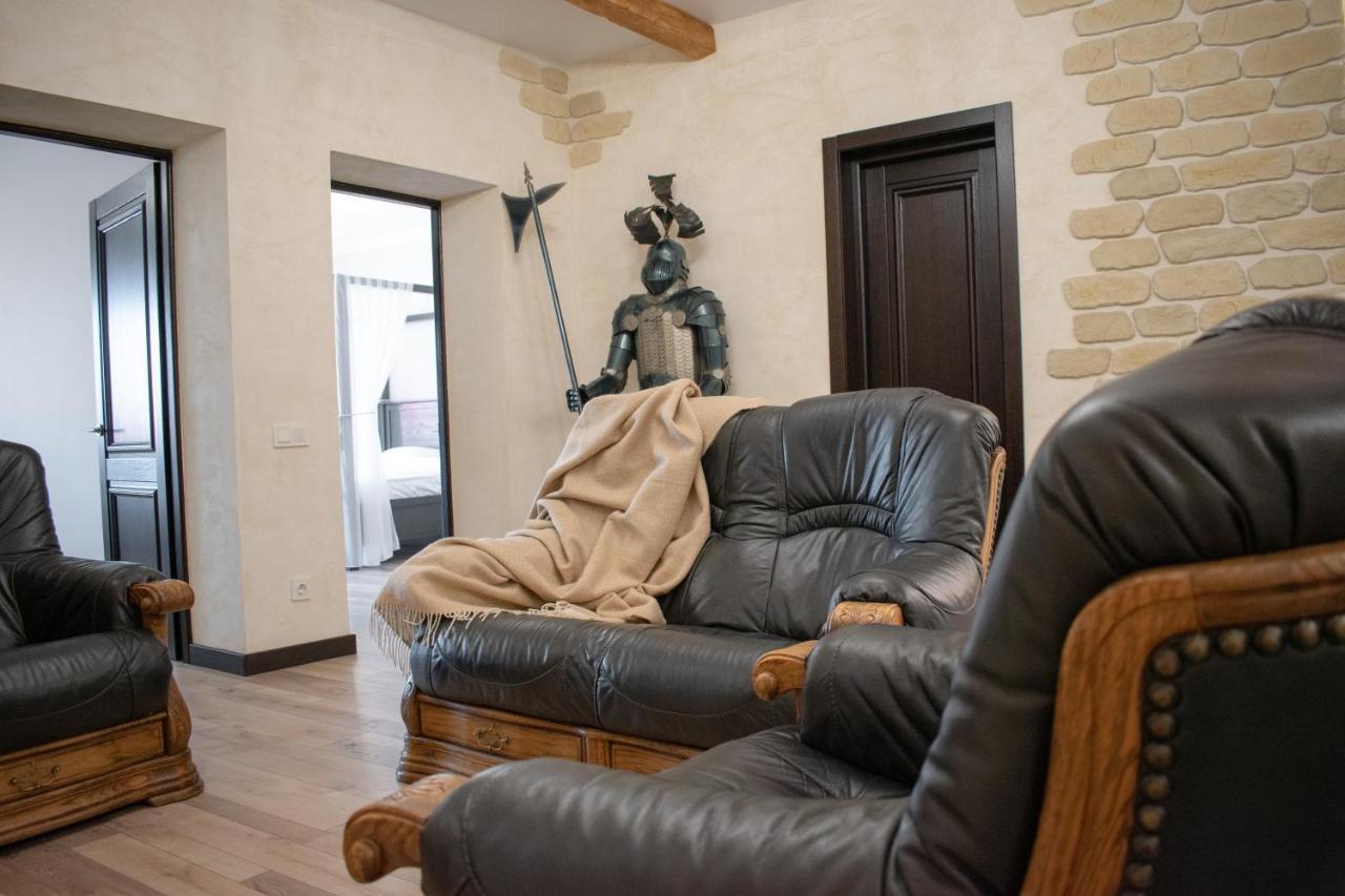 Гетьманські Палати , Старе Місто, 2 Спальні, Балкон-Тераса , 85 М Кв Kamianets-Podilskyi Ngoại thất bức ảnh